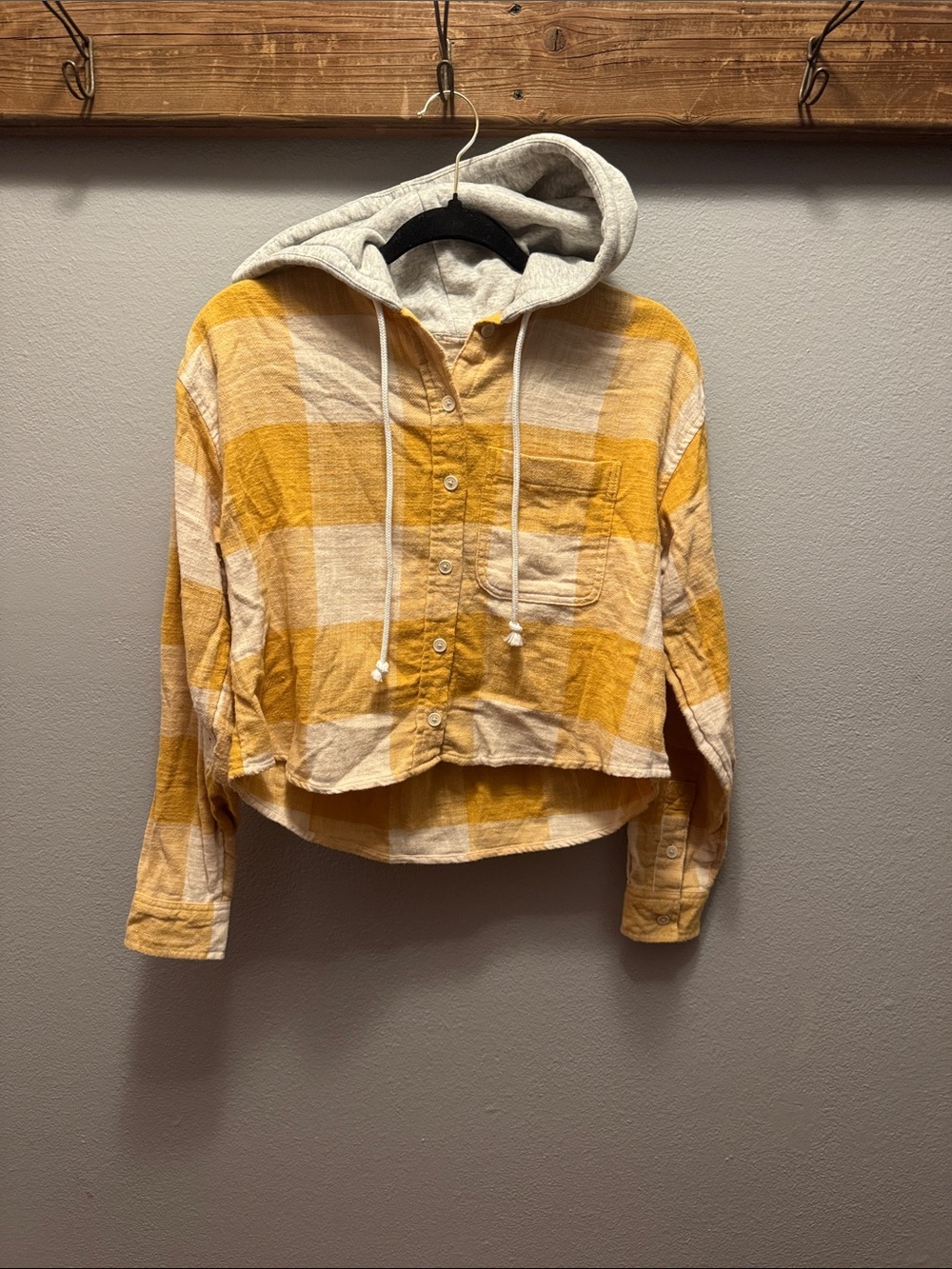 American Eagle Outfitters Yellow and Cream Plaid Hooded Button-Up Top